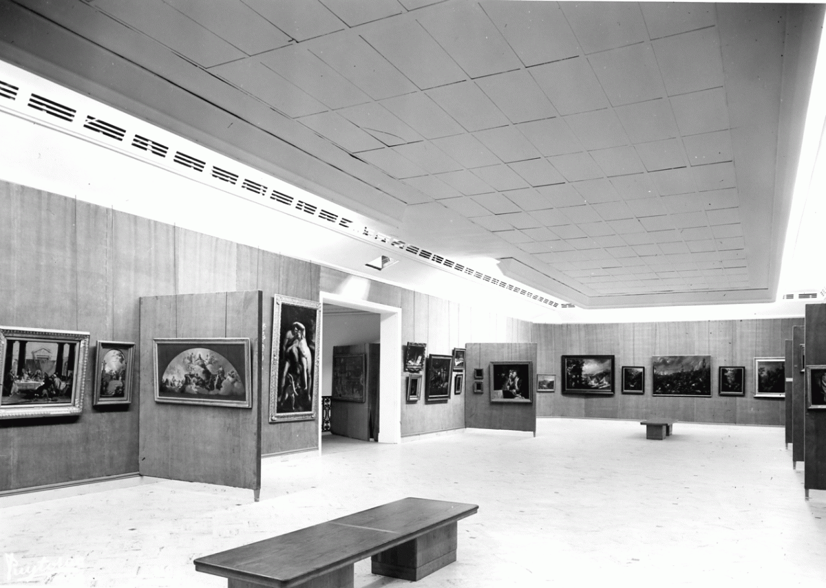 Vues de l'exposition La découverte de la lumière, Bordeaux, 1959