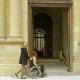 Photo de l'accueil du musée pour les personnes en fauteuil roulant © Musée des Beaux-Arts-mairie de Bordeaux. Cliché F.Deval